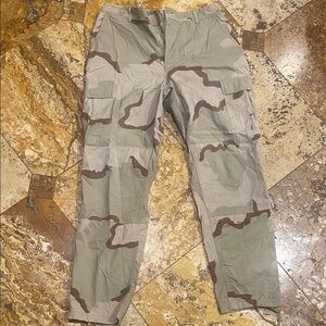 U.S. Army Desert Camouflage Cargo Pants